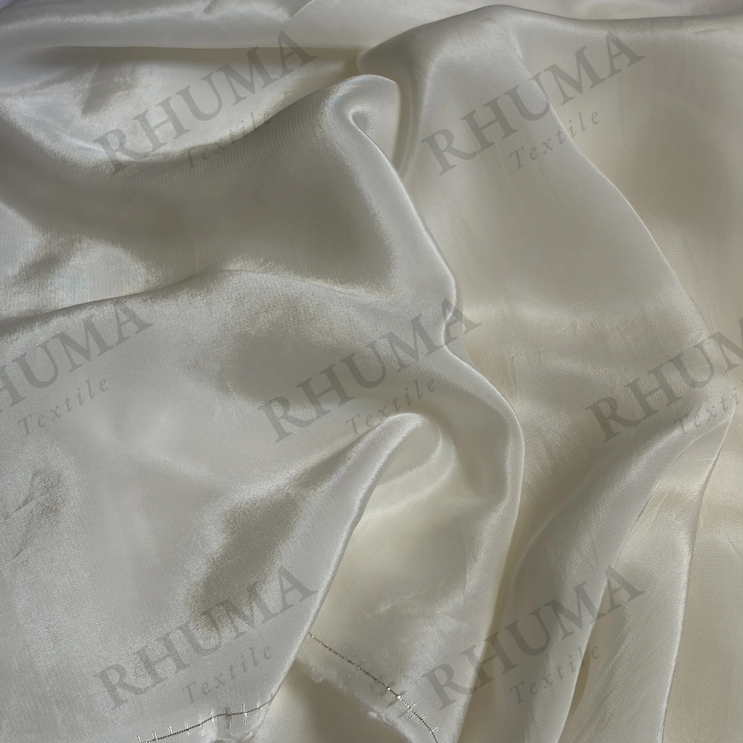 Viscose Natural Crepe Fabric Detail 4